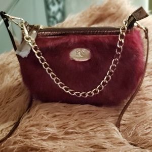 Crossbody purse